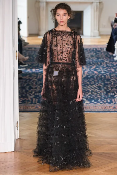 Look 63